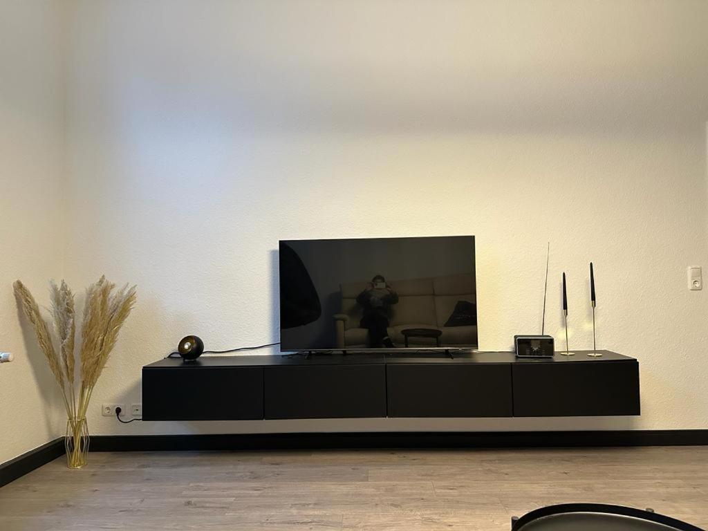 Familienwohnung Am Pfaffenteich Schwerin  Exteriör bild